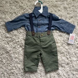 Carters Special Occasion 3M. Pants, suspenders and button up shirt.